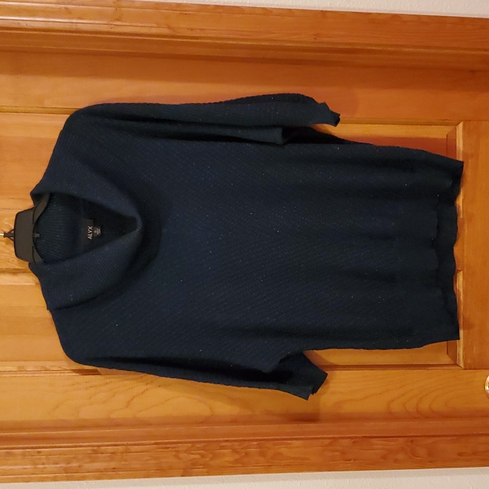 3/4 sleeve cowl neck sweater 1x Alyx